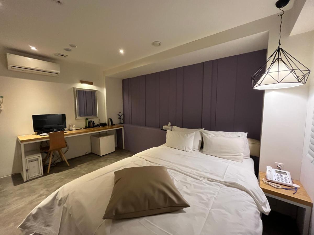 Hotel Yaja Hwajeong Station Коян Екстер'єр фото