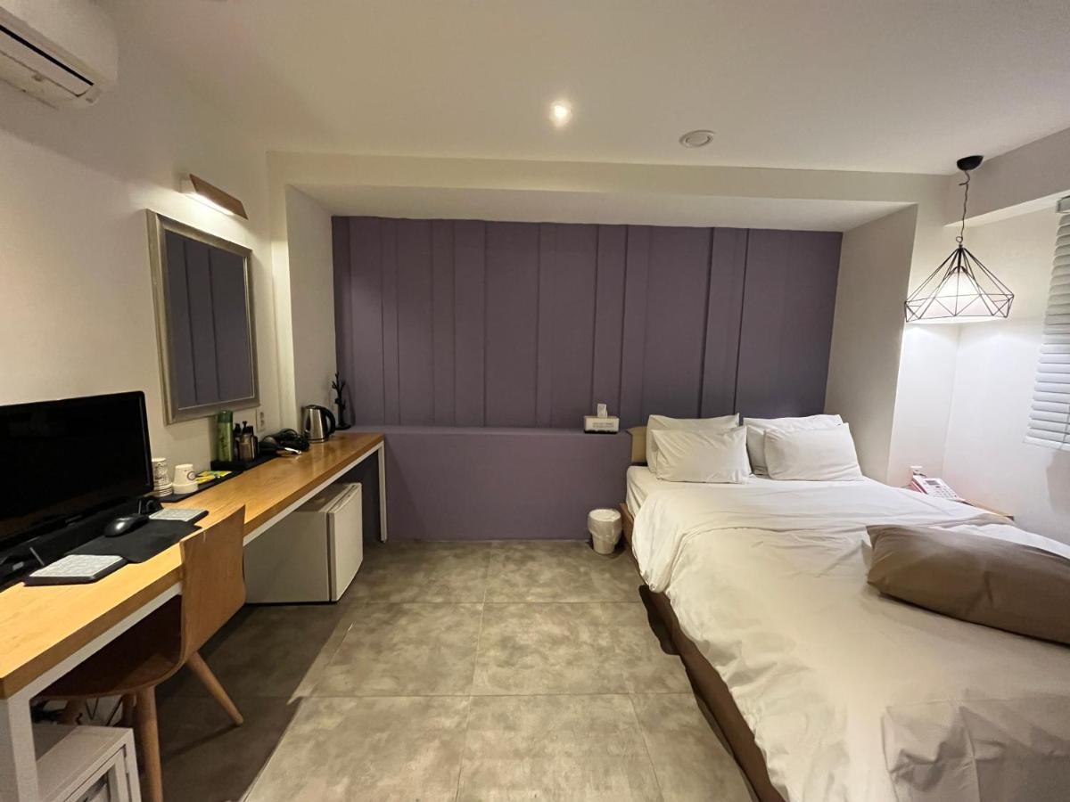 Hotel Yaja Hwajeong Station Коян Екстер'єр фото